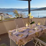 Apartment Na Otoku Krku Blizu Plaze Cizici
